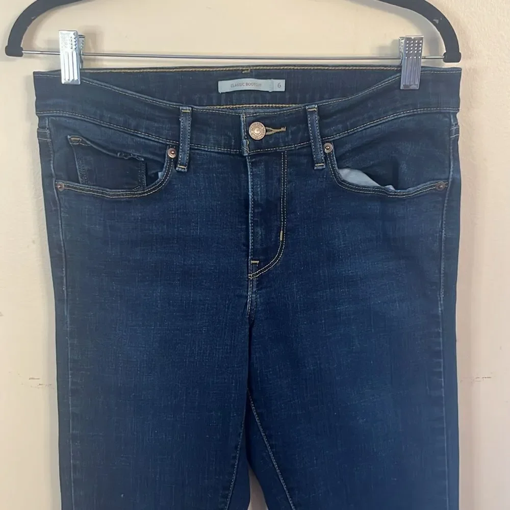 Levi’s Classic Bootcut Jeans